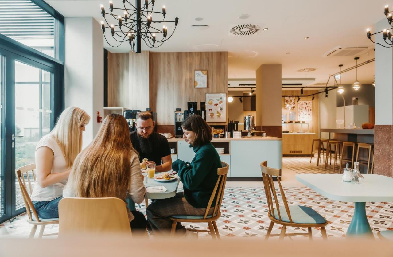 Meininger Krakow Centrum Exteriör bild